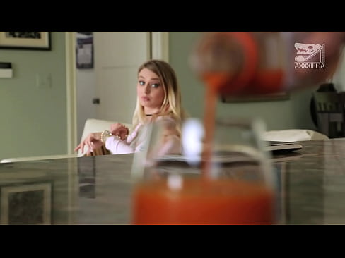 ❤️ Gabadha kulul ee leh naasaha waaweyn iyo maxsiyada cidhiidhiga ah waxay ka helaysaa diiqu guuldarradu, laakiin aad u adag ️❌  %so.eviewporn.ru ❌️