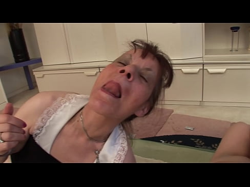❤️ Laba ayeeyo iyo hal awoowe ayaa leh saddex ️❌ %so.eviewporn.ru ❌️