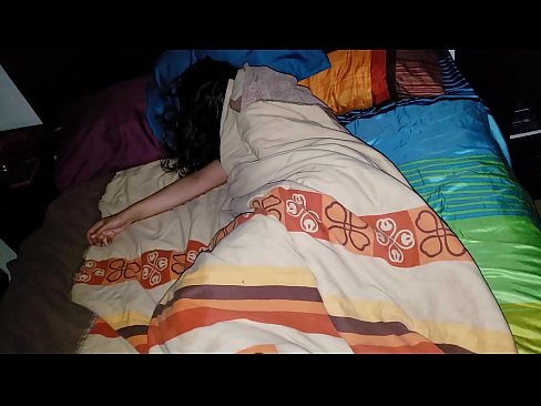 ❤️ Stepson oo garaacaya hooyadeed oo yar intay seexanayso. ️❌ %so.eviewporn.ru ❌️